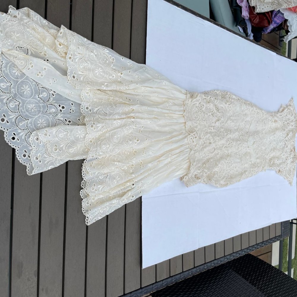 ❌SOLD❌Spell And The Gypsy Brooklyn Bridal Lace Gown Wedding Dress - Picture 16 of 16
